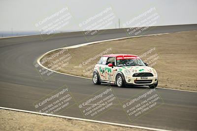 media/Jan-26-2025-CalClub SCCA (Sun) [[cfcea7df88]]/Group 5/Race/